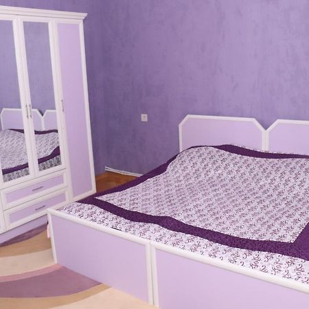 Апартаменты 100м2 в малом центре Еревана Екстер'єр фото